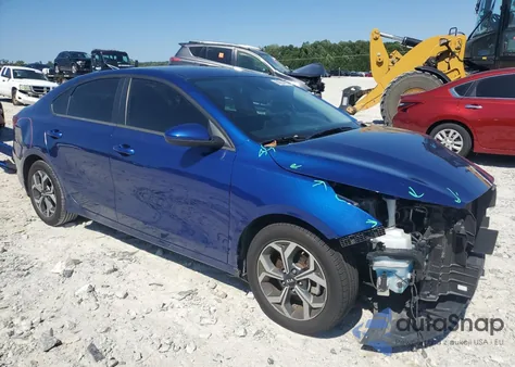 2021 Kia Forte Fe из США, поврежденный, VIN 3KPF24ADXME407110